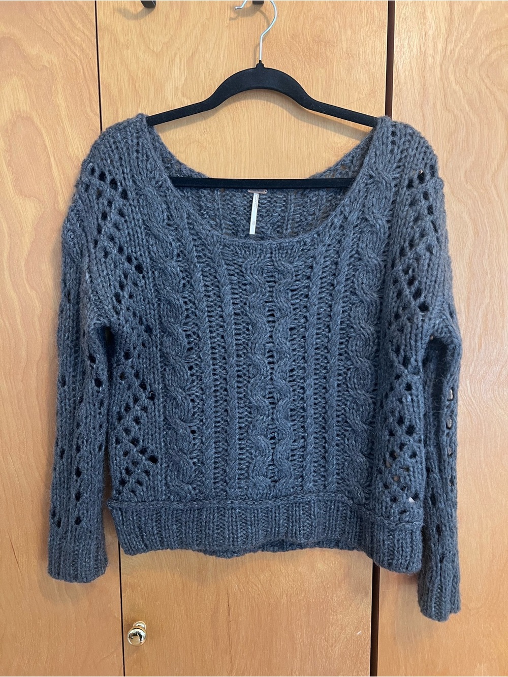 Free People Charcoal Cable Scoop Neck Sweater Size XS